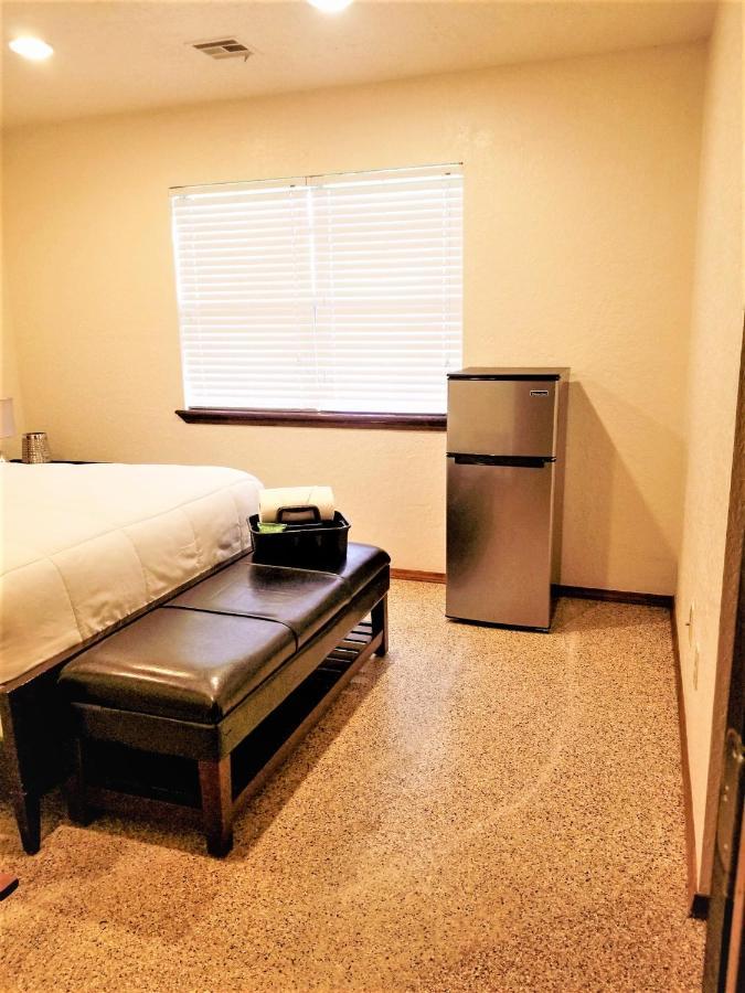 אוקלהומה סיטי Near To Ouhsc Hospitals-Garage Studio מראה חיצוני תמונה