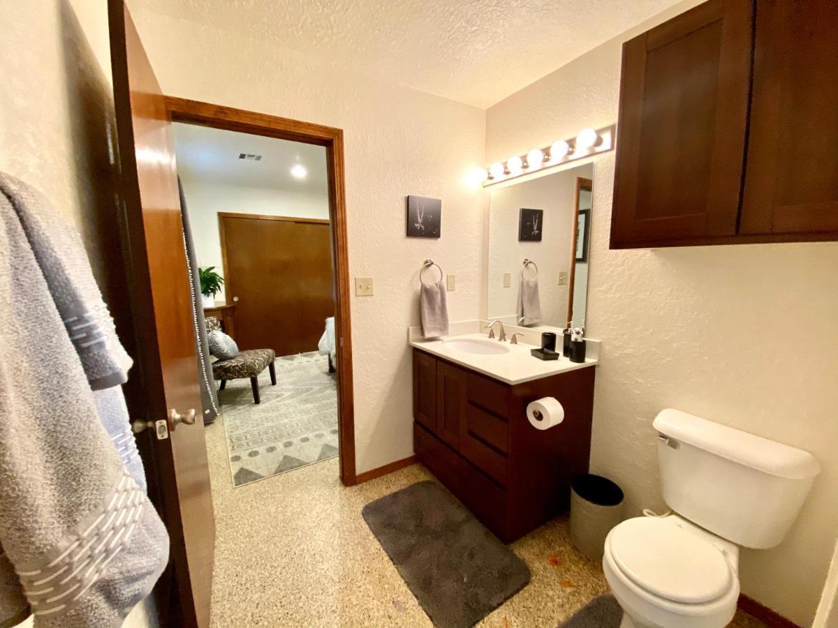 אוקלהומה סיטי Near To Ouhsc Hospitals-Garage Studio מראה חיצוני תמונה